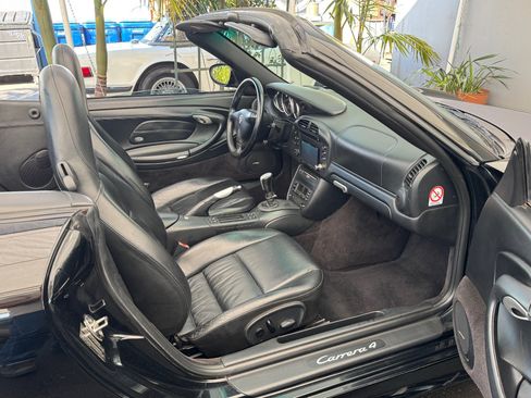 Used 2002 Porsche 911 Cabriolet image 24
