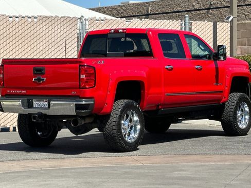 Used 2018 Chevrolet Silverado 2500 LTZ w/ Duramax Plus Package AWD/4WD image 4