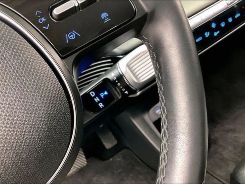 Certified 2024 Hyundai Ioniq 5 SEL RWD image 15