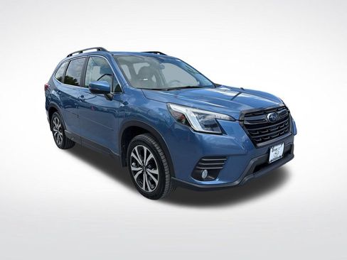 Used 2022 Subaru Forester Limited AWD/4WD image 3