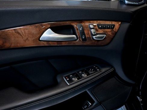 Used 2015 Mercedes-Benz CLS 400 4MATIC image 17
