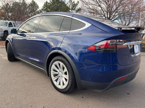 Used 2021 Tesla Model X Long Range image 4