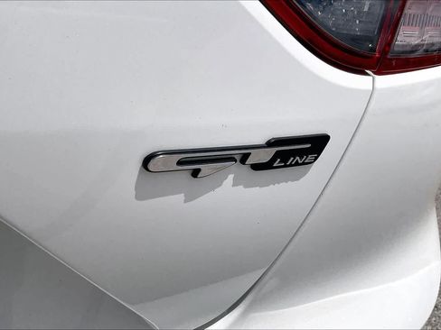 Used 2022 Kia Stinger GT-Line w/ Sun & Sound Package RWD image 10