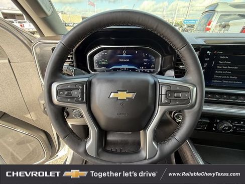 Used 2023 Chevrolet Silverado 1500 LTZ w/ LTZ Convenience Package II AWD/4WD image 13