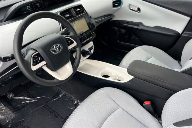 Certified 2017 Toyota Prius Prime Plus w/ Carpet Mat Package FWD image 11