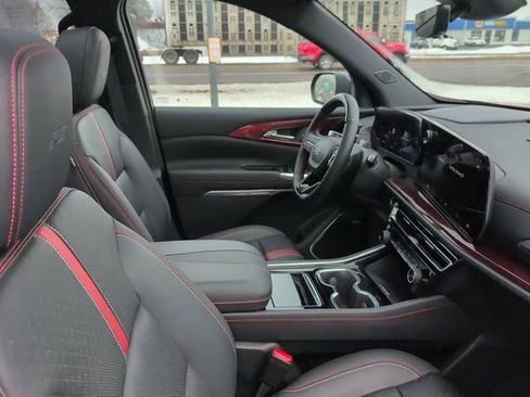 Used 2024 Chevrolet Traverse RS w/ LPO, Floor Liner Package image 34