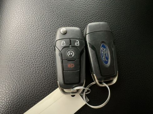 Used 2019 Ford F250 XLT w/ XLT Value Package image 29