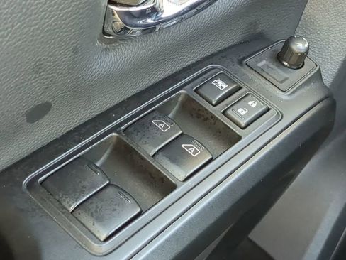 Used 2024 Nissan Titan PRO-4X w/ Pro-4x Utility Package image 23