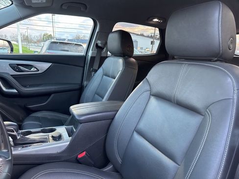 Used 2023 Chevrolet Blazer LT w/ Midnight/Sport Edition image 5