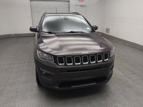 Used 2018 Jeep Compass Latitude w/ Popular Equipment Group AWD/4WD image 14
