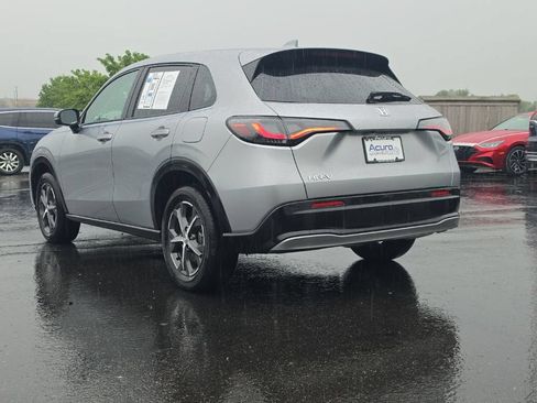 Used 2025 Honda HR-V EX-L image 5
