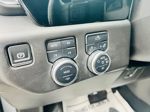Used 2024 GMC Sierra 1500 Elevation w/ X31 Off-Road Package image 19