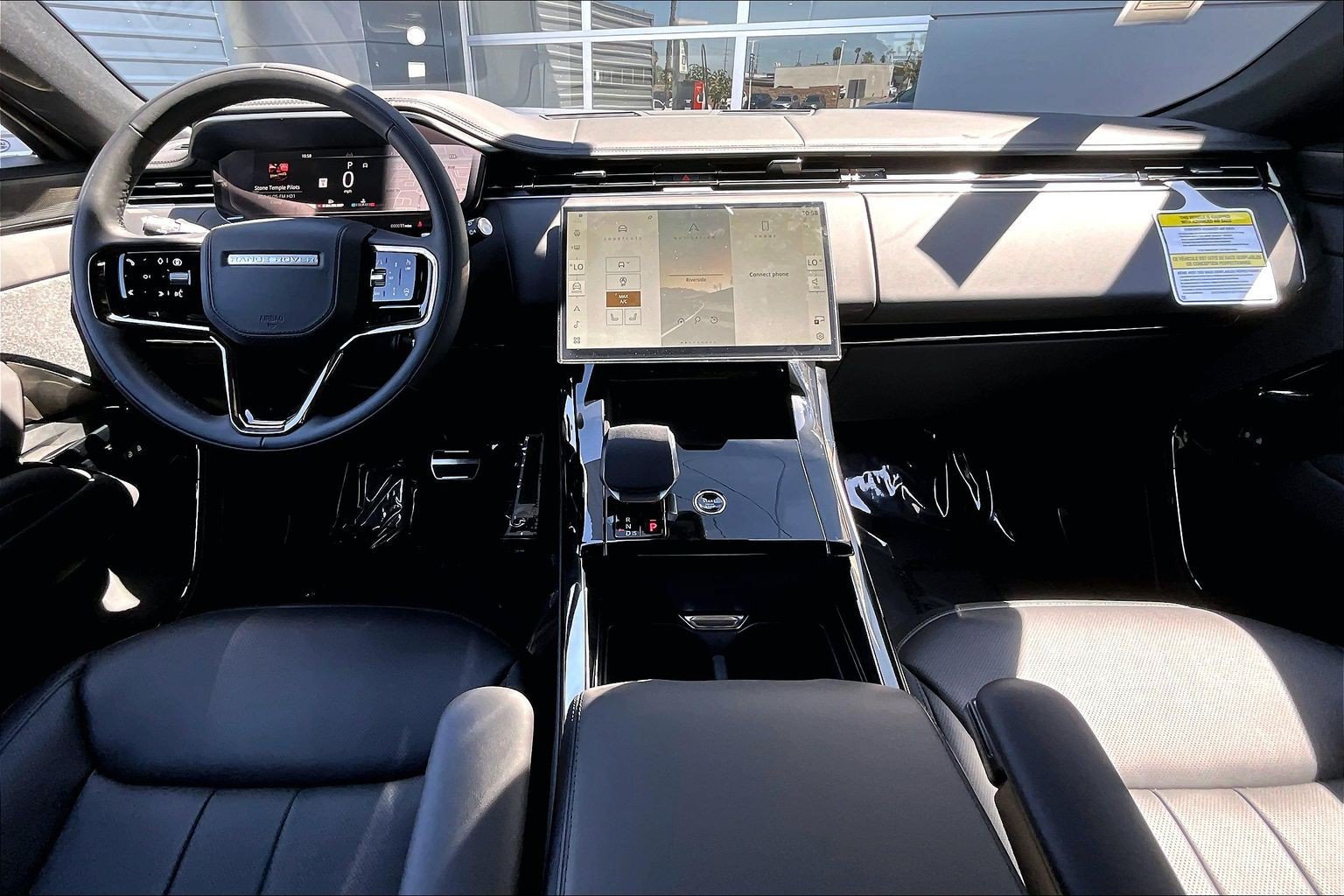 New 2026 Land Rover Range Rover Sport Dynamic SE AWD/4WD image 5
