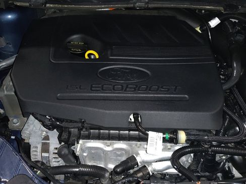 Used 2018 Ford Escape SE w/ Ford Safe & Smart Package image 30