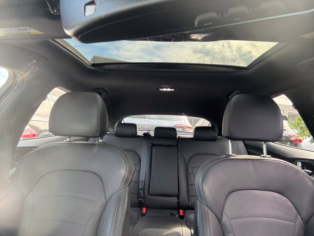Used 2023 Kia Stinger GT2 AWD/4WD image 19