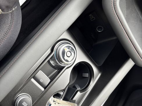 New 2026 Ford Explorer Active image 17