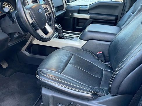 Used 2019 Ford F150 Lariat image 29