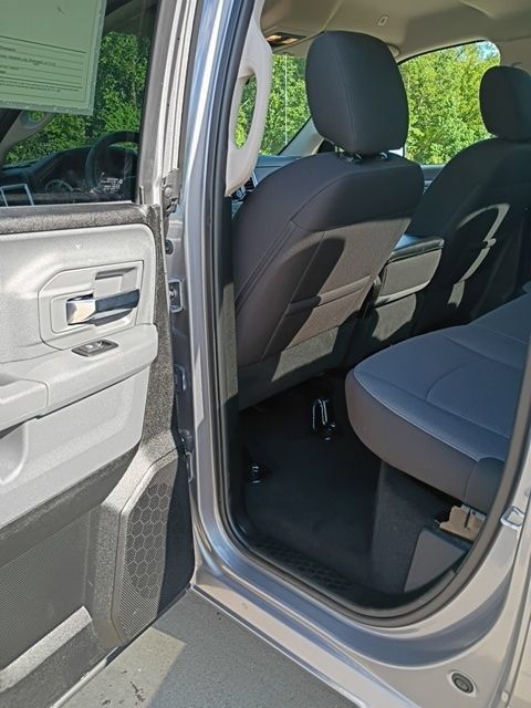 Used 2024 RAM 1500 Classic SLT RWD image 22