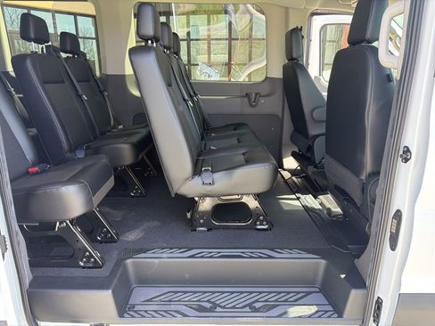 New 2026 Ford Transit 350 148 Medium Roof Wagon AWD image 21