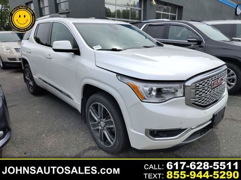 Used 2017 GMC Acadia Denali w/ Technology Package AWD/4WD image 1