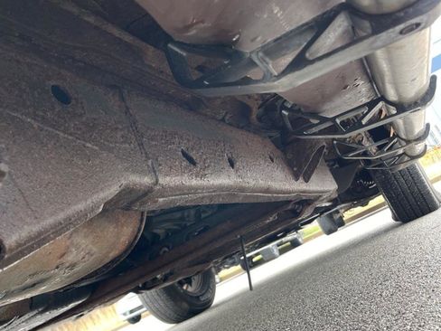 Used 2003 Chevrolet Avalanche 4x4 w/ Suspension Package, Off-Road image 27