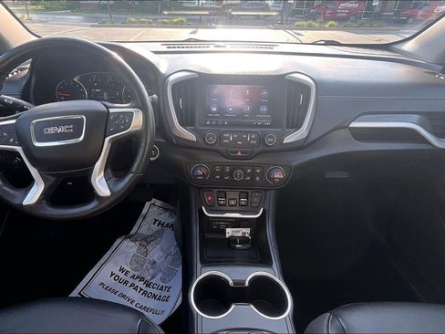 Used 2018 GMC Terrain SLT w/ Preferred Package AWD/4WD image 18