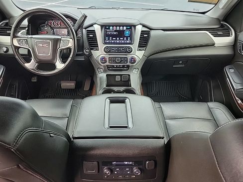 Used 2020 GMC Yukon SLT w/ Premium Edition RWD image 20