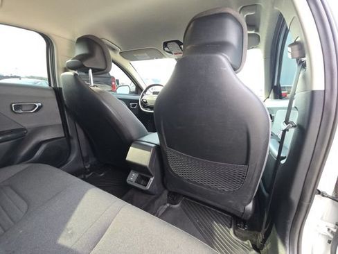 Used 2025 Kia K4 EX FWD image 13