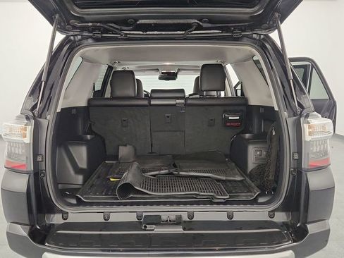 Used 2023 Toyota 4Runner TRD Off-Road Premium image 28