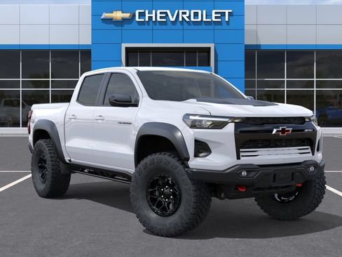 New 2026 Chevrolet Colorado ZR2 w/ ZR2 Bison Edition AWD/4WD image 7