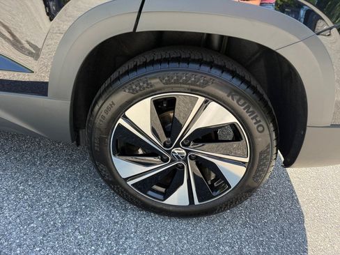 New 2026 Volkswagen Taos SE AWD/4WD image 22