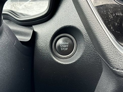 Used 2024 Toyota Corolla Cross LE w/ Moonroof Package AWD/4WD image 22