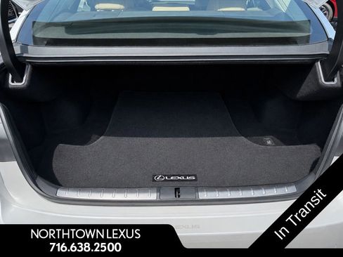 Used 2019 Lexus LS 500 RWD image 17