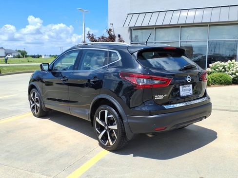 Used 2022 Nissan Rogue Sport SL AWD/4WD image 4