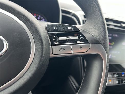 Used 2022 Hyundai Tucson SEL w/ Cargo Package image 12