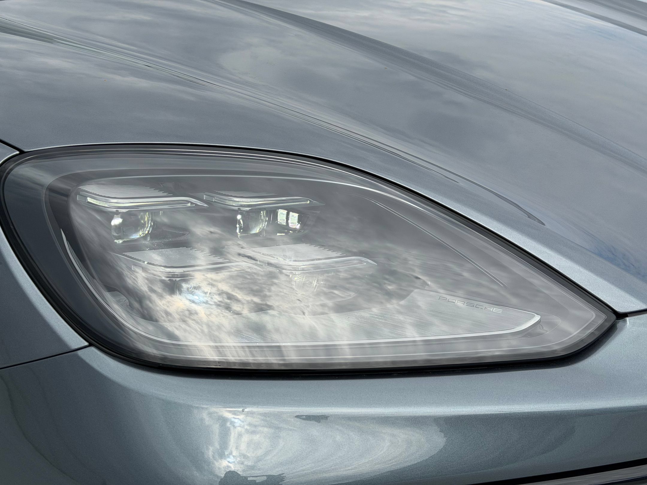 Certified 2026 Porsche Cayenne AWD/4WD image 12