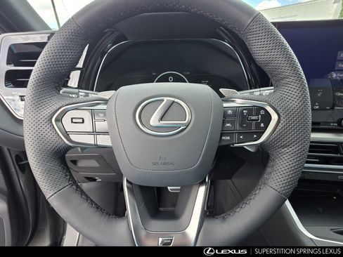 New 2026 Lexus TX 500h AWD image 23
