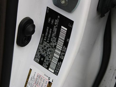 Used 2019 Lexus GX 460 Premium image 30