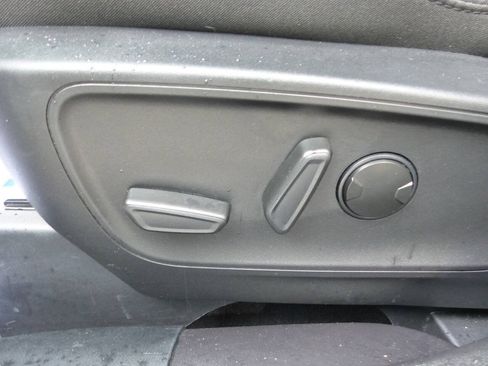 Used 2023 Ford Escape Active w/ Tech Pack #2 AWD/4WD image 26