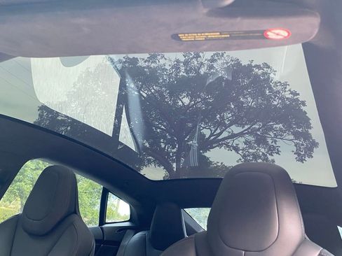 Used 2018 Tesla Model S 100D AWD/4WD image 14