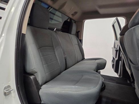 Used 2013 RAM 3500 Tradesman w/ Chrome Appearance Group image 73