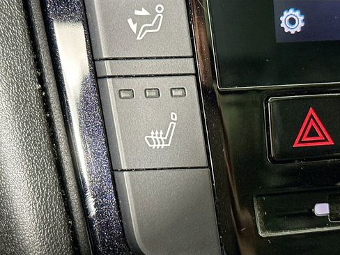 Used 2019 INFINITI QX50 Essential w/ Premium Heat Package AWD/4WD image 20