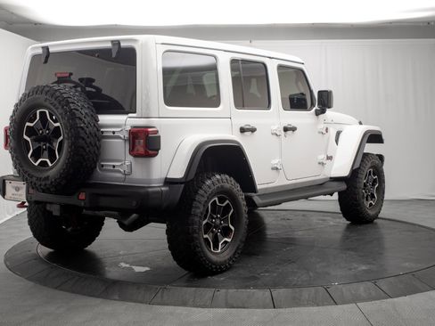 Used 2024 Jeep Wrangler Unlimited Rubicon AWD/4WD image 4