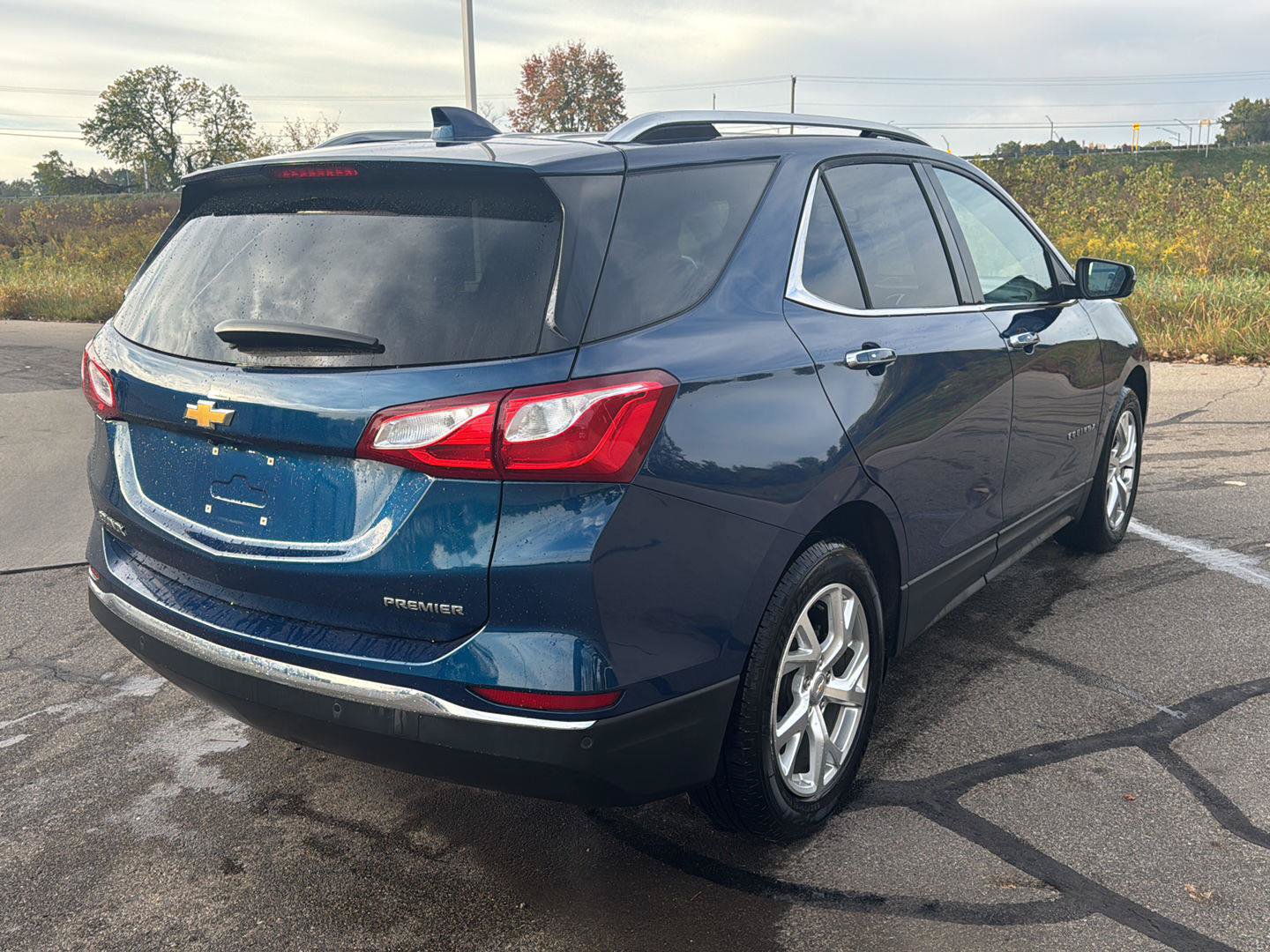 Used 2019 Chevrolet Equinox Premier FWD image 5