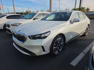 Used 2025 BMW 540i xDrive video 1