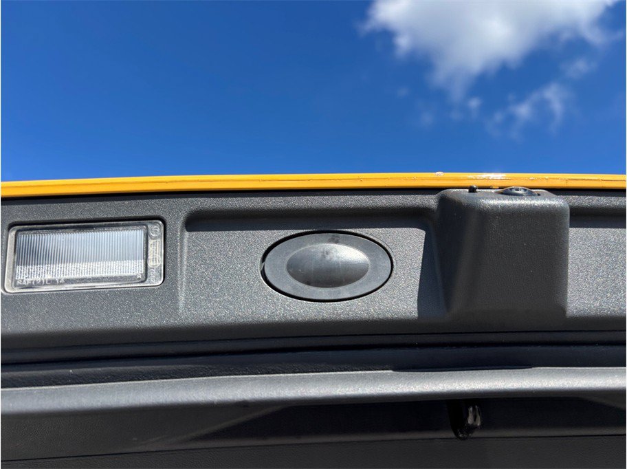 Used 2023 Rivian R1S AWD Adventure Quad image 48