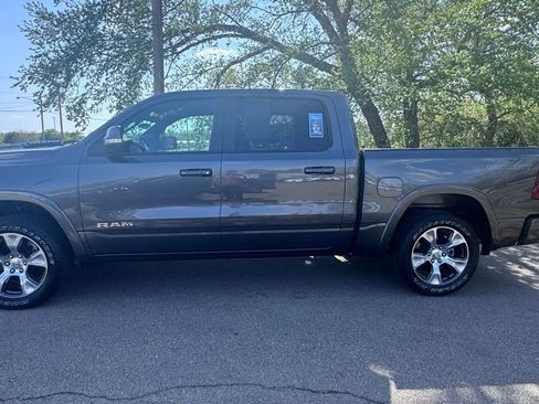 Used 2022 RAM 1500 Laramie w/ Sport Appearance Package AWD/4WD image 6