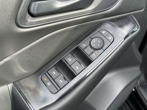 Certified 2026 Nissan Rogue S image 24