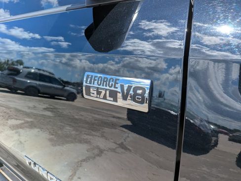 Used 2021 Toyota Tundra SR5 w/ SR5 Leather Package RWD image 11