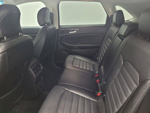 Used 2015 Ford Edge SEL w/ Equipment Group 201A AWD/4WD image 18